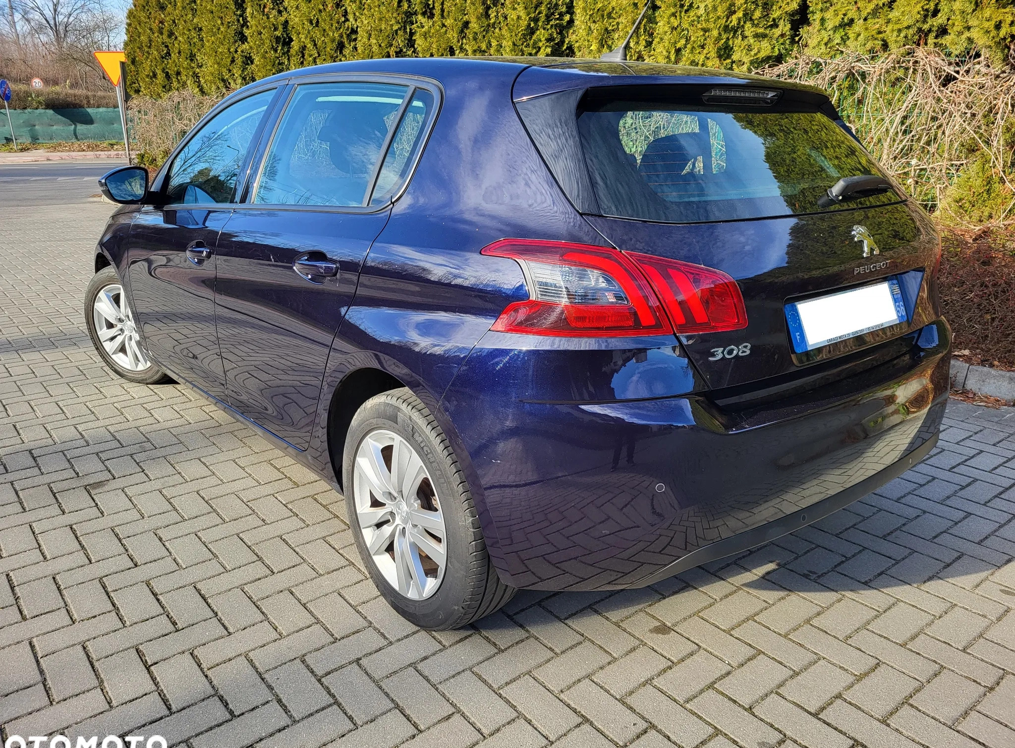 Peugeot 308 cena 40900 przebieg: 127000, rok produkcji 2018 z Oleśnica małe 172